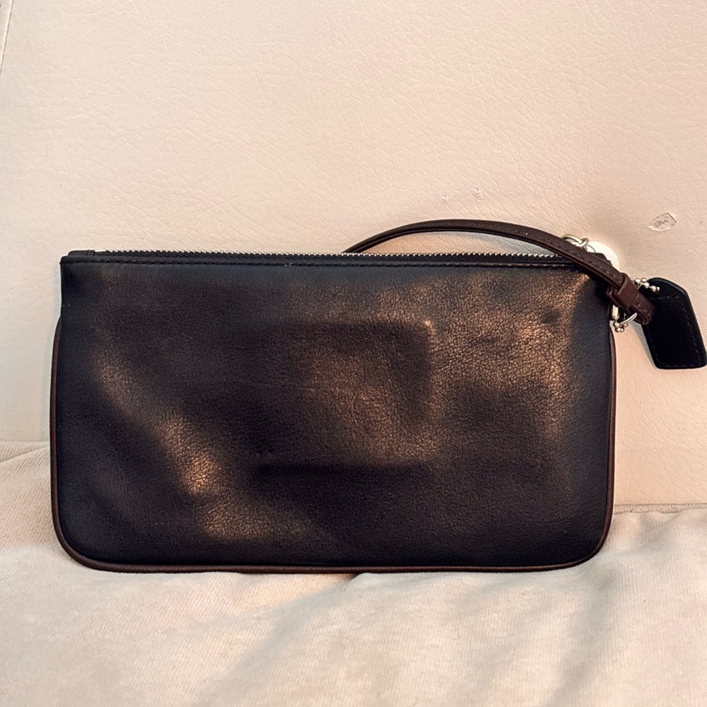 COACH SoHo Vintage Black & Brown Leather Wristlet - Picture 8 of 11